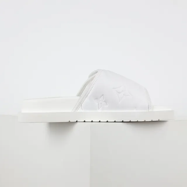 Louis Vuitton Run Away Slide White Slippers 7