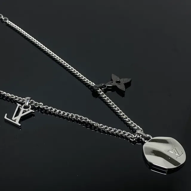 Louis Vuitton Silver Black Polished Oval Pendant Necklace 2