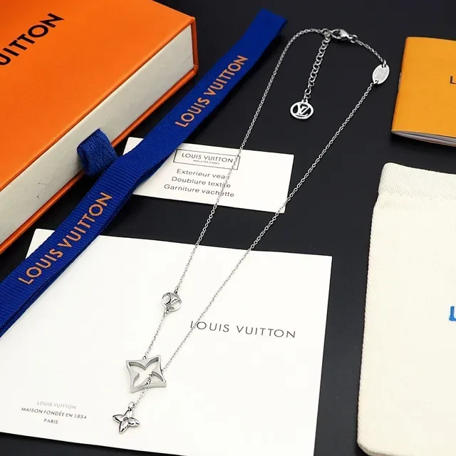 Louis Vuitton Silver Chain Monogram Circle Charms Necklace 8