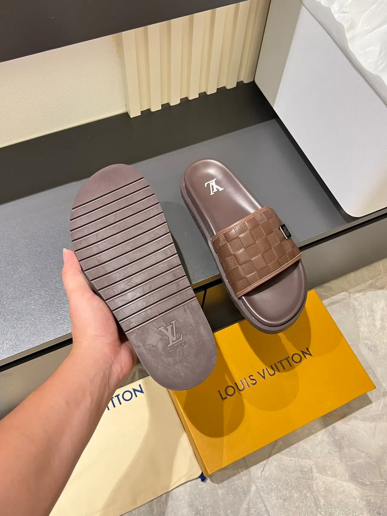 Louis Vuitton Slide Quilted Strap Slippers 3