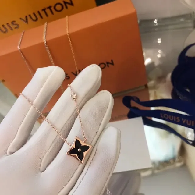 Louis Vuitton Star Pendant Gold Black Enamel-Filled Monogram Necklace 3