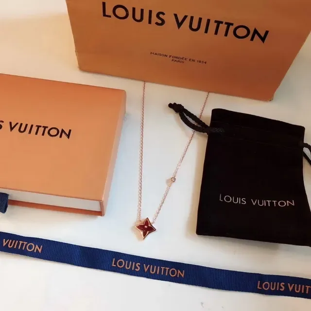 Louis Vuitton Star Pendant Gold Black Enamel-Filled Monogram Necklace 16