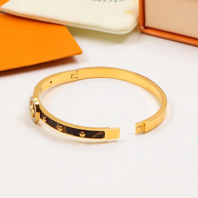 Louis Vuitton Twist Monogram Canvas Rivet Bracelet 4