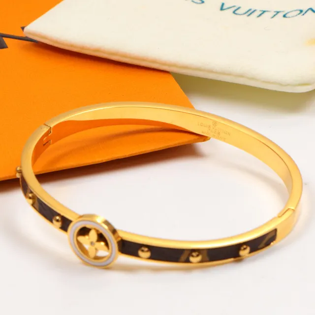 Louis Vuitton Twist Monogram Canvas Rivet Bracelet 5