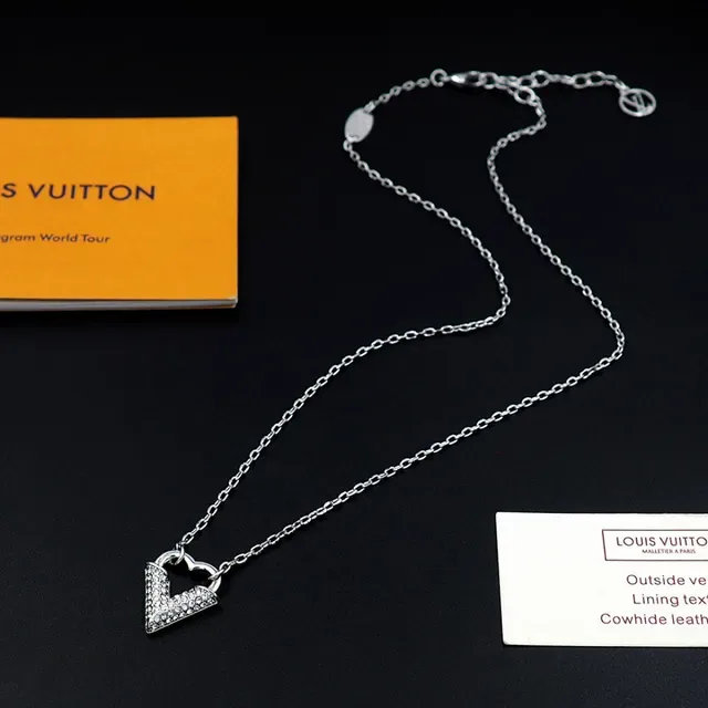 Louis Vuitton V Heart Pavé Crystal Gold-Tone Necklace 8