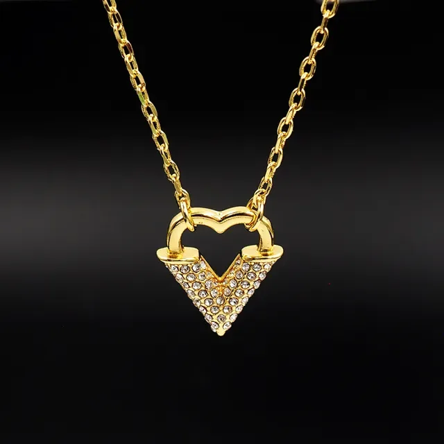 Louis Vuitton V Heart Pavé Crystal Gold-Tone Necklace 9