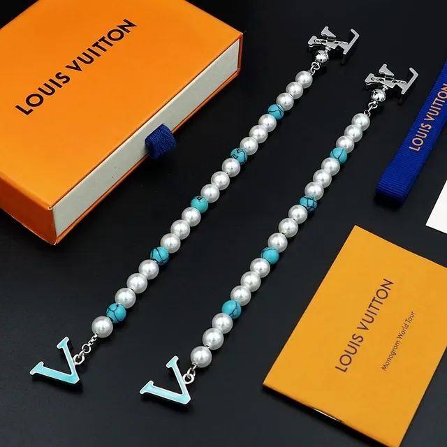 Louis Vuitton White Blue Pearl And Turquoise Bead Strand Enamel LV Monogram Charm Bracelet 6