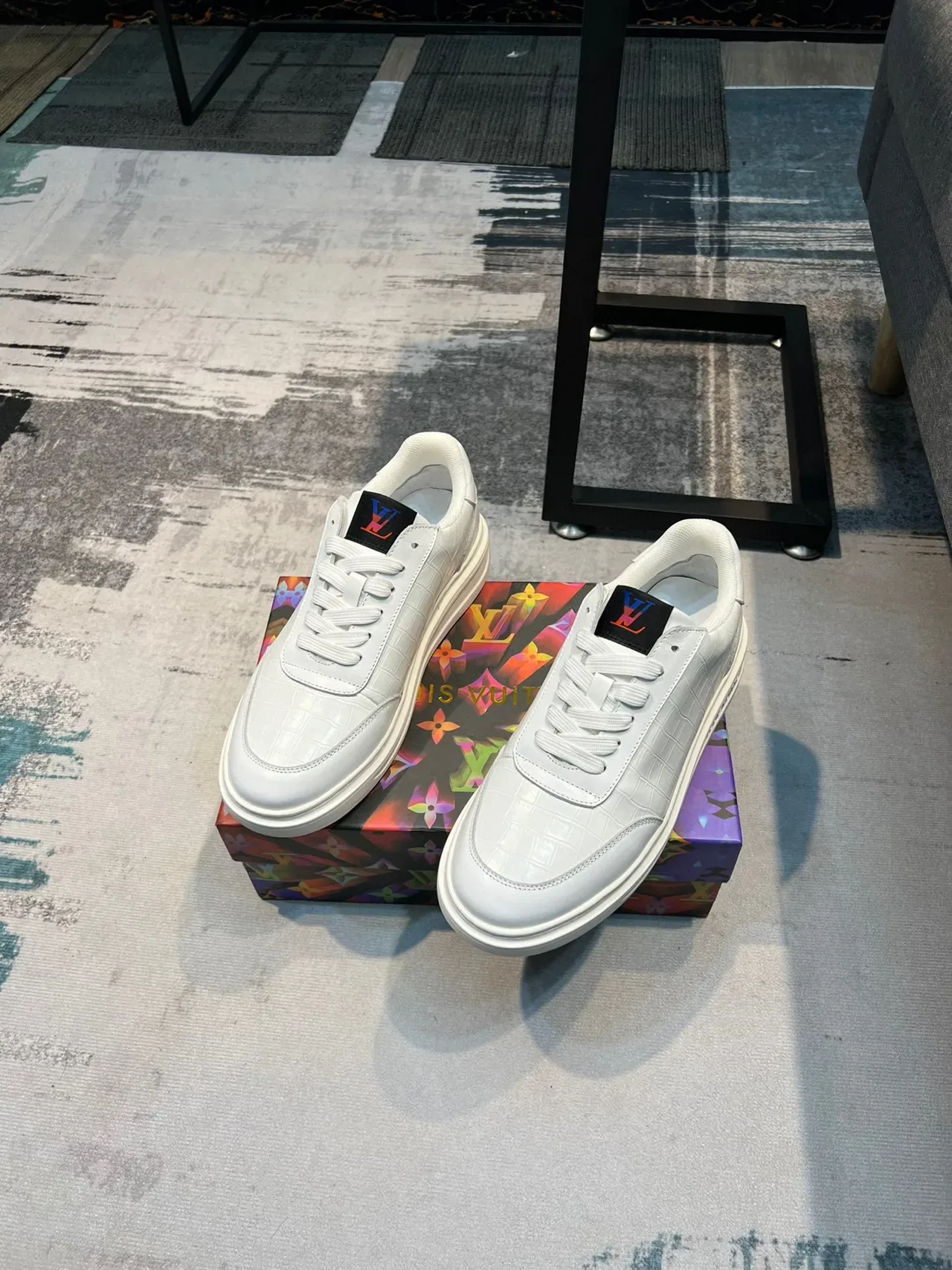 Louis Vuitton White Croc-Embossed Leather Platform Sole Lifestyle Sneakers 6