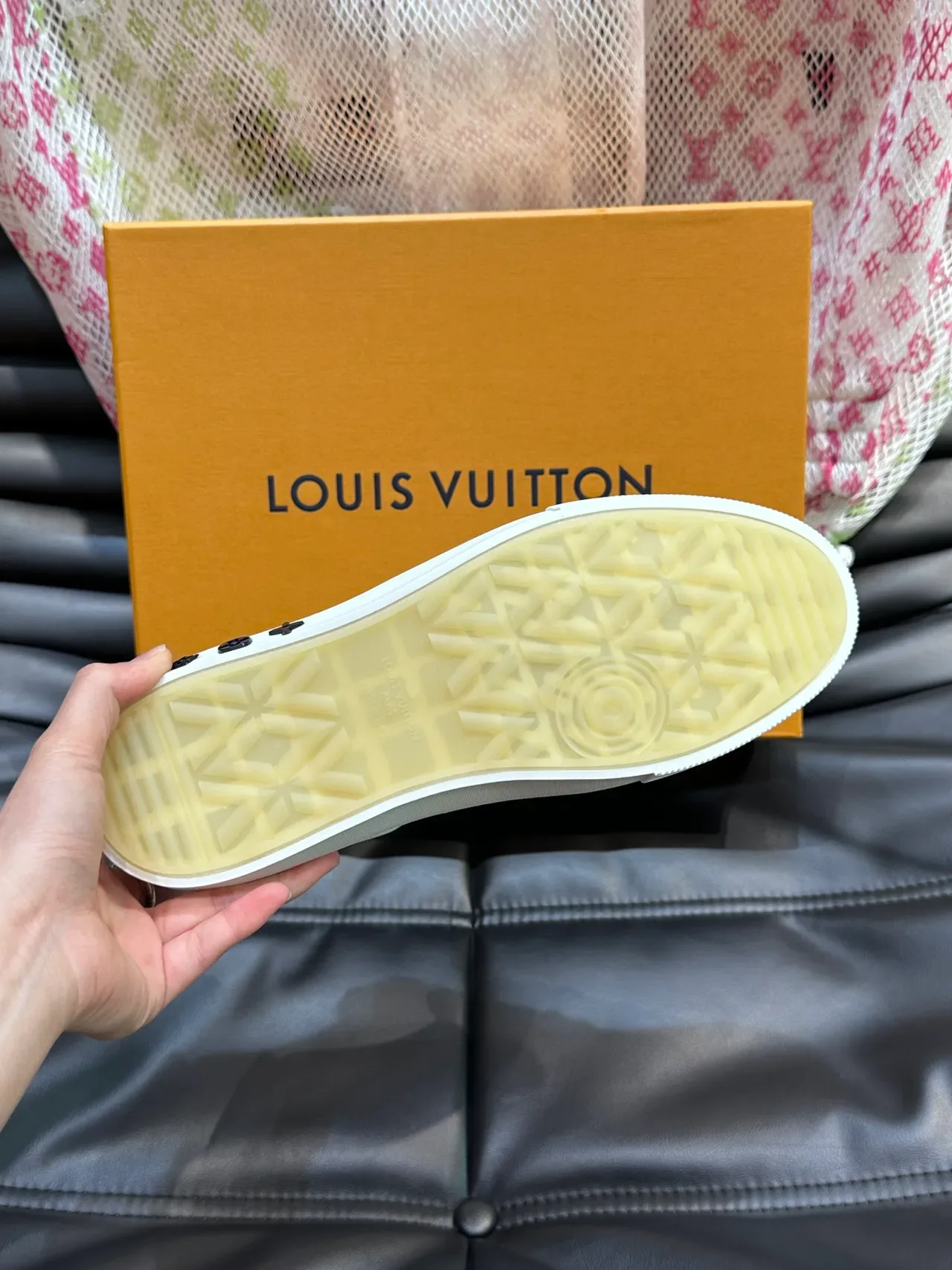 Louis Vuitton White Gray Monogram-Print Leather Low-Top Silhouette Lifestyle Sneakers 2