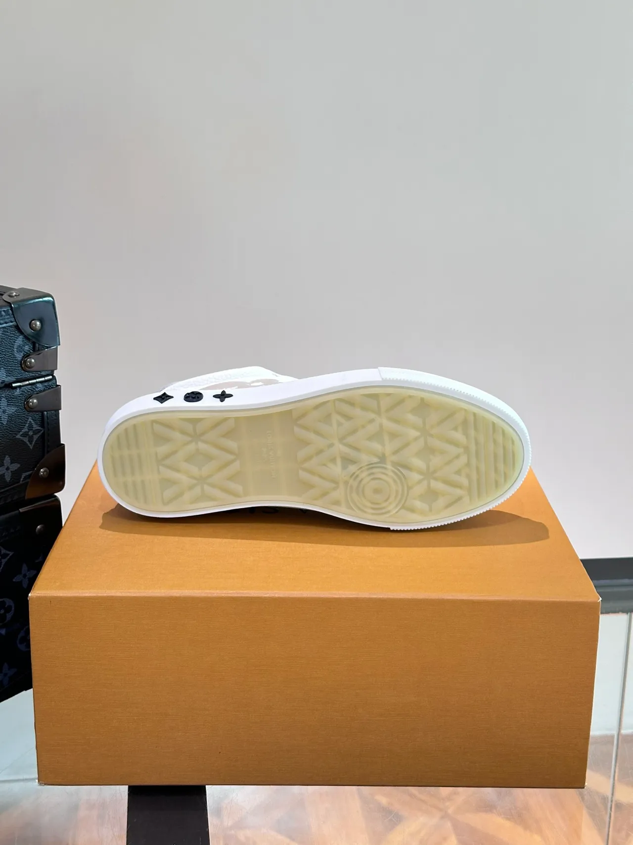 Louis Vuitton White Silver Leather Embossed Monogram Lifestyle Sneakers 2
