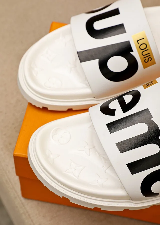 Louis Vuitton x Supreme White Monogram Slide Slippers 6