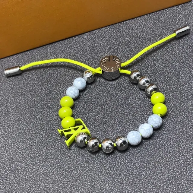 Louis Vuitton Yellow White Adjustable Cord Closure Mixed-Material Beads Bracelet 2