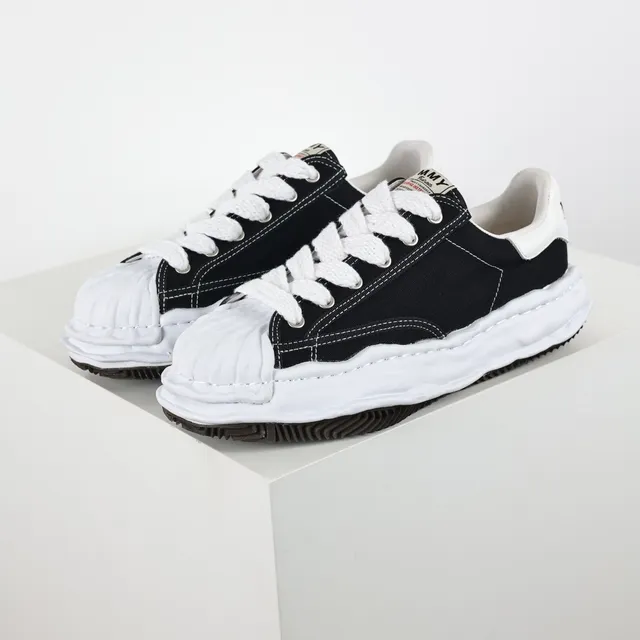 Maison Margiela Black White Deconstructed Wrinkled Toe Cap Lifestyle Sneakers 2