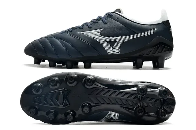 Mizuno Black White Quilted Leather Upper Stitched Panel Construction Firm-Ground Soccer Shoes 6