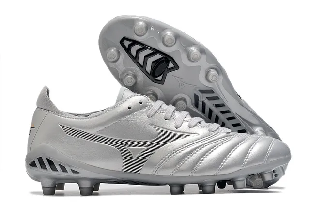 Mizuno Morelia Neo Cyan and Copper Chaussures de Football Terrain Ferme 10