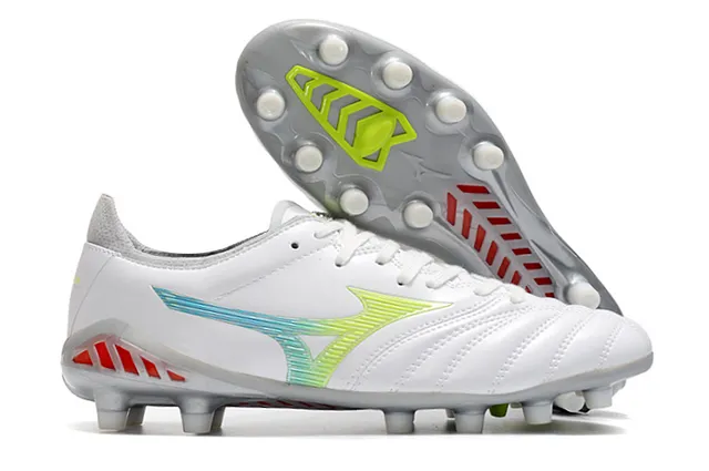 Mizuno Morelia Neo Cyan and Copper Chaussures de Football Terrain Ferme 16