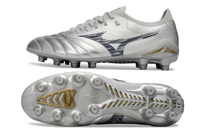 Mizuno Chaussures de football pour terrain ferme talon de maille synthétique blanc matelassé métallique argent doré 3
