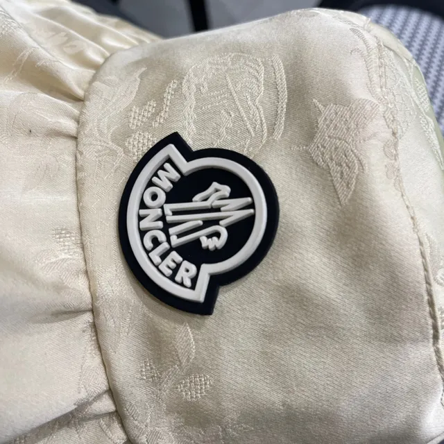 Moncler Cream Wide-Brimmed Soft-Crown Bucket Hat 7