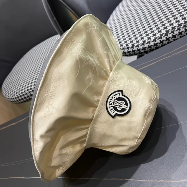 Moncler Cream Wide-Brimmed Soft-Crown Bucket Hat 10
