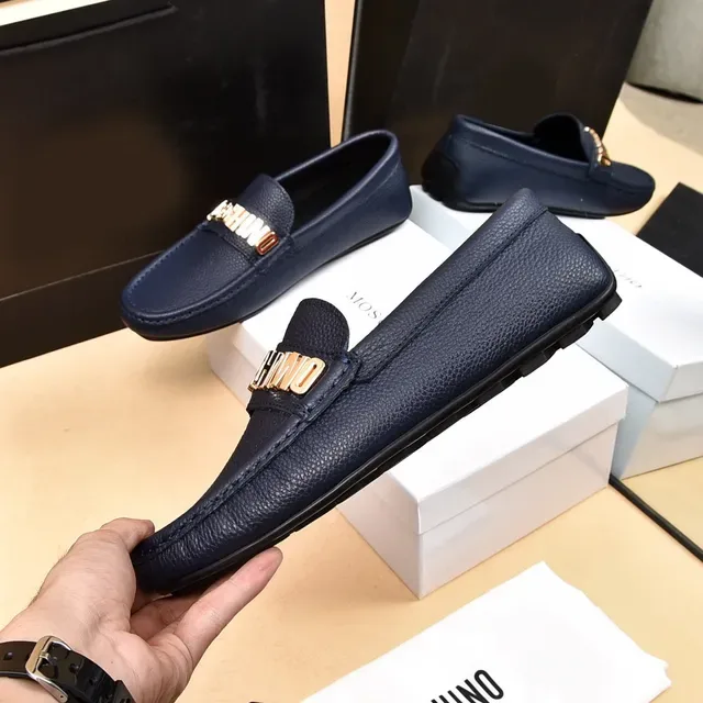 Moschino Logo-Strap Loafer Navy Gold Pebbled Leather Detail Loafer 6