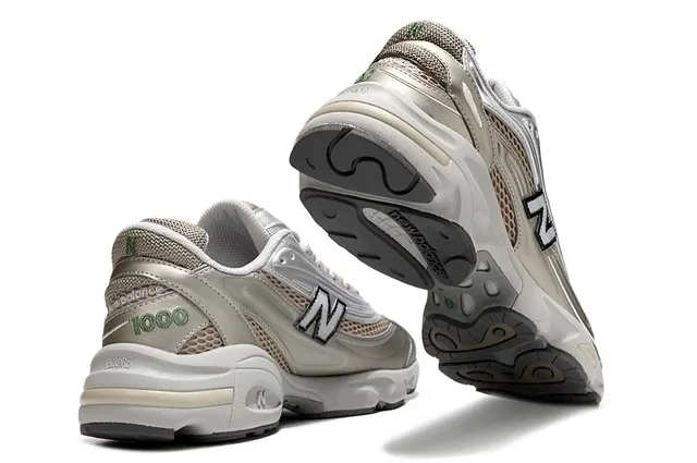New Balance 1000 Tênis prata metálica bege chunky 3