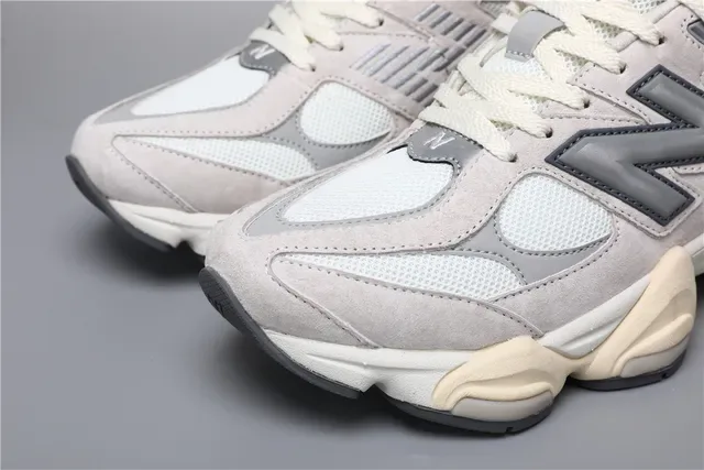New Balance 9060 baskets lifestyle beige gris 4