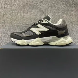 New Balance 9060 Chaussures noires grises off-white chunky