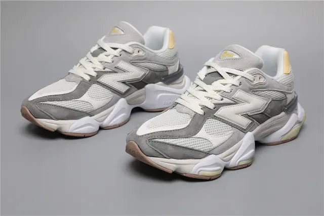 New Balance 9060 رمادي أبيض بيج حذاء رياضي أسلوب حياة 5