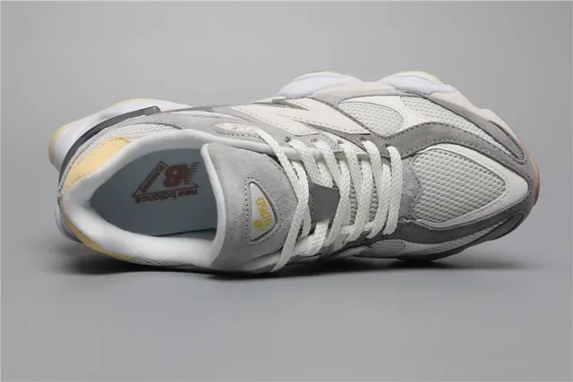 New Balance 9060 رمادي أبيض بيج حذاء رياضي أسلوب حياة 7