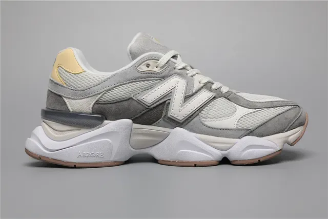 New Balance 9060 رمادي أبيض بيج حذاء رياضي أسلوب حياة 8