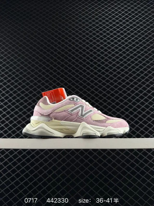 New Balance 9060 حذاء رياضي سميك وردي وكريمي 6