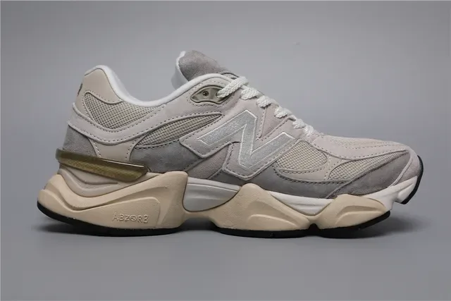 New Balance 9060 Rice White/Gray chaussures lifestyle 8