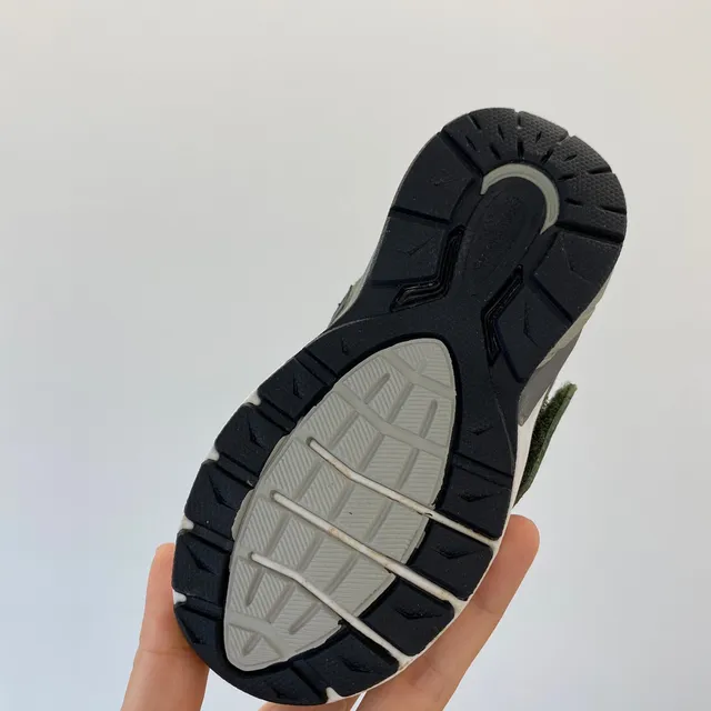 New Balance Vert Militaire Blanc Olive Ante et Mesh Haut Lacets Semelle intermédiaire Sneakers lifestyle 14