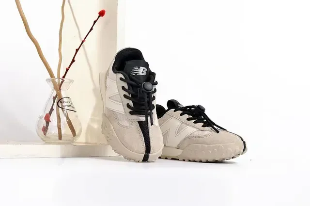 New Balance Chaussures Lifestyle Beige Bleu Rétro Runner Supérieure En Couches 13