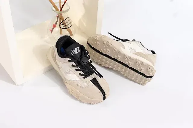 New Balance Chaussures Lifestyle Beige Bleu Rétro Runner Supérieure En Couches 16