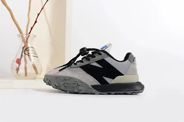 New Balance Chaussures Lifestyle Beige Bleu Rétro Runner Supérieure En Couches 21