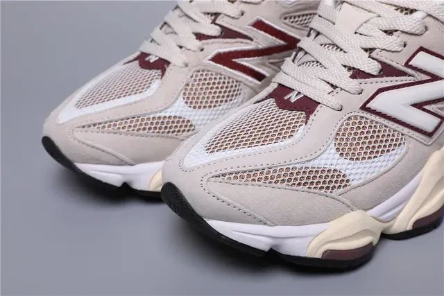 New Balance Beige Bordeaux Chunky Retro Runner Tige Mesh-Suede Híbrido Sneakers Lifestyle 4