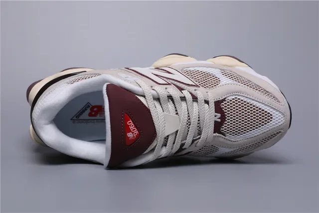 New Balance Beige Bordeaux Chunky Retro Runner Tige Mesh-Suede Híbrido Sneakers Lifestyle 7