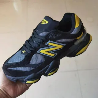 New Balance Black Yellow Silhouette Mixed Suede And Mesh Upper Chunky Sneakers