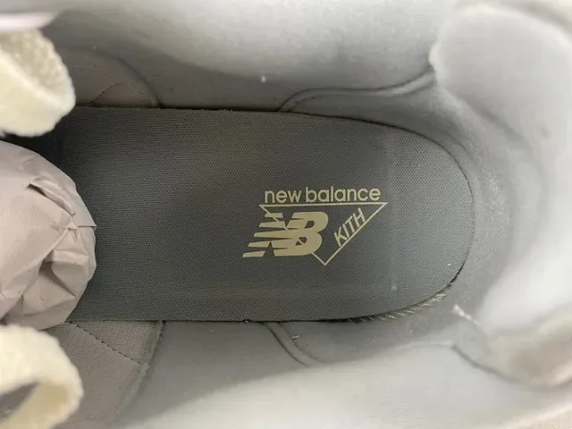 New Balance Tênis Chunky Cinza Bege Sola Media Camurça Malha 7