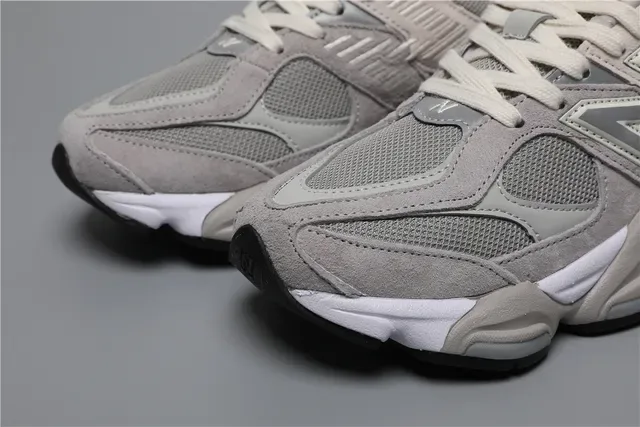 New Balance Gris Blanc Semelle Médiane Sculptée Maille et Daim Tige Sneakers Lifestyle 4