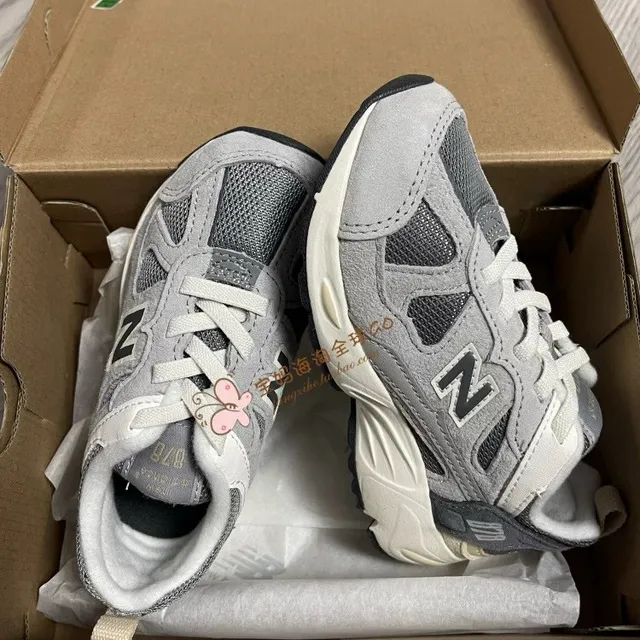 New Balance رمادي أبيض وسط طبقة شبكية و جلد الغزال العلوي حذاء رياضي سميك 7