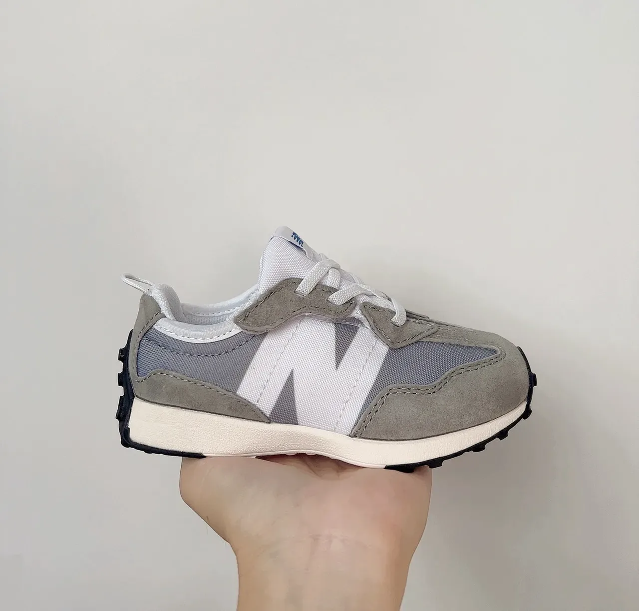 New Balance Blanco Multicolor Parte Superior con Capas Oversized Logo N Zapatillas Lifestyle 12