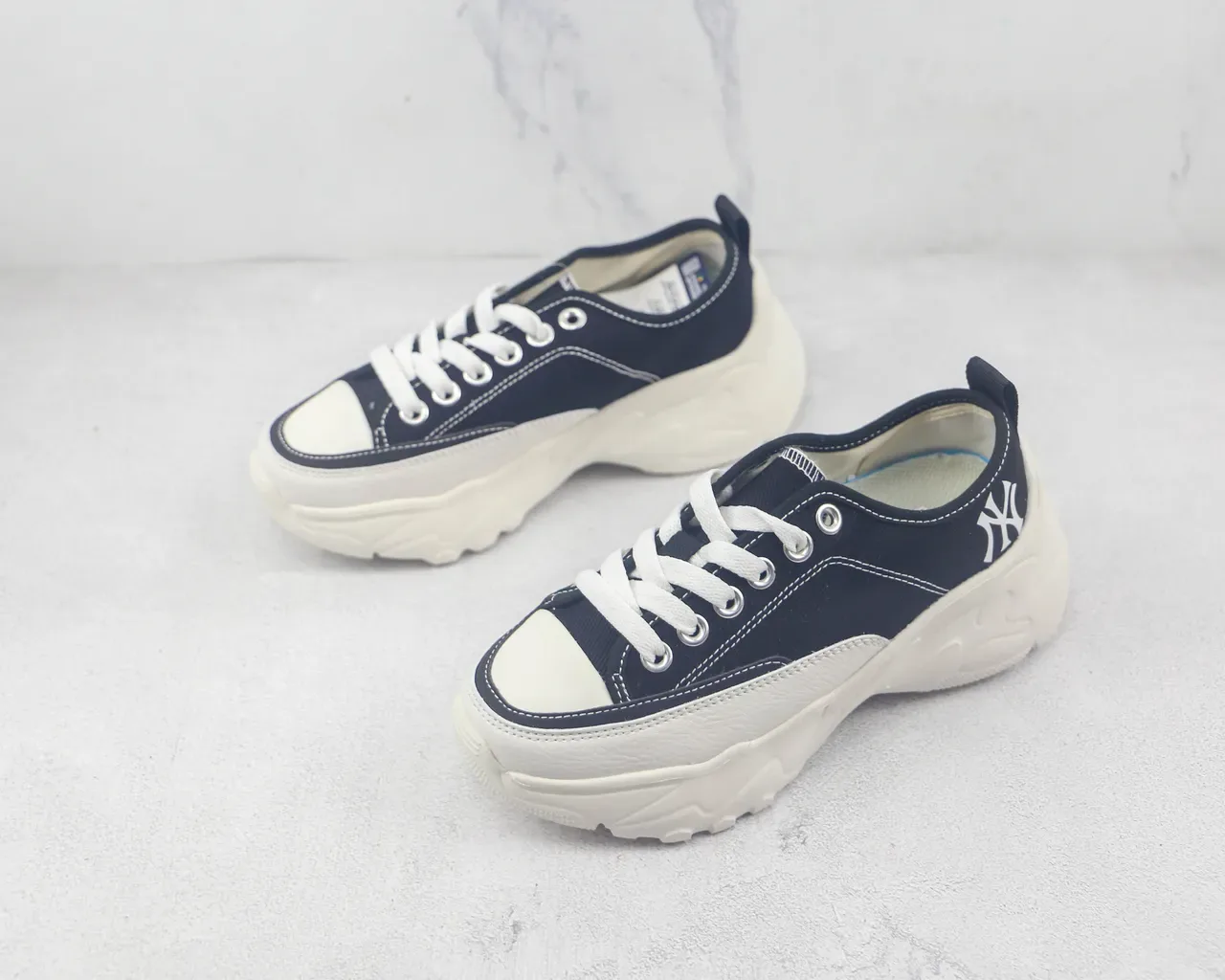 New Era Black White Canvas Upper Chunky Sculpted Sole Lifestyle Sneakers 4