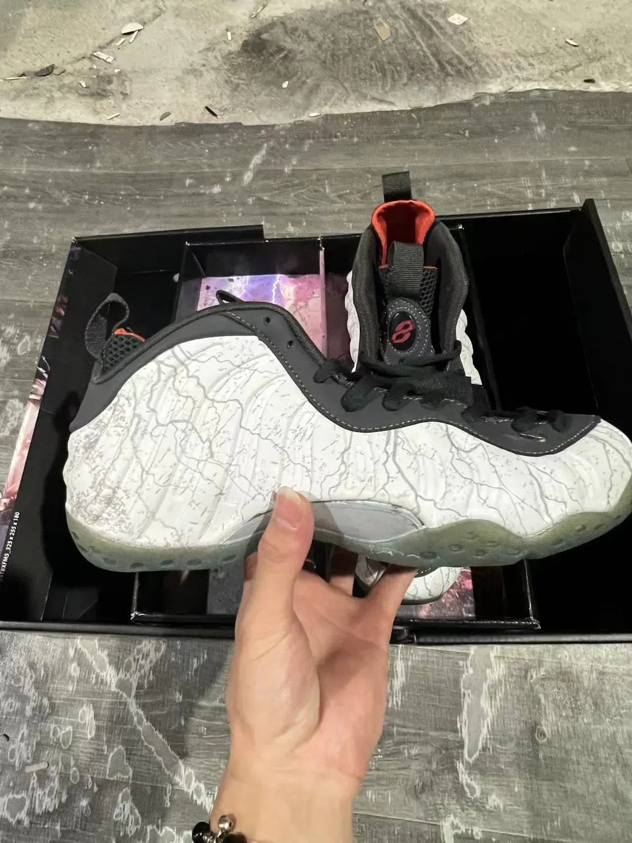 Nike Air Foamposite One Crackle White Black Chaussures Lifestyle 7