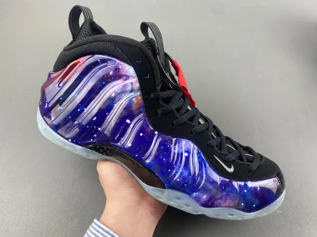 Nike Air Foamposite One Galaxy Print Basketball Shoes 1