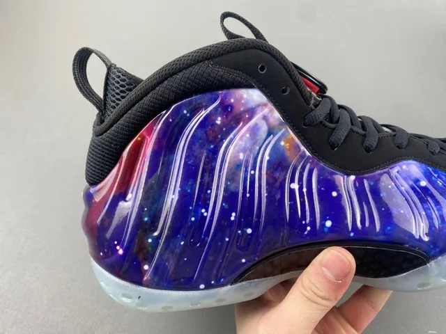 Nike Air Foamposite One Galaxy Print Basketball Shoes 2