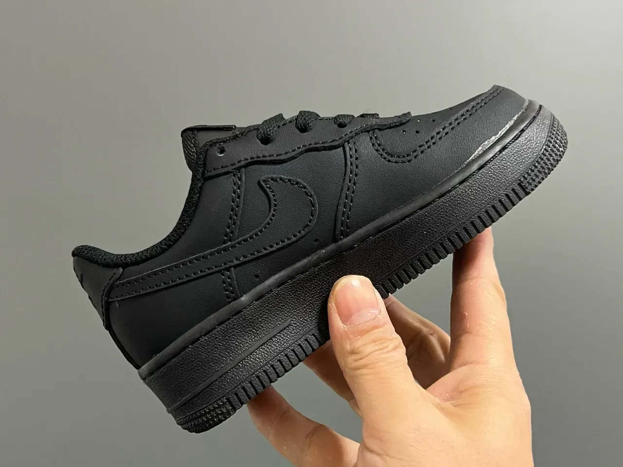 Nike Air Force 1 Black Lifestyle Sneakers 8