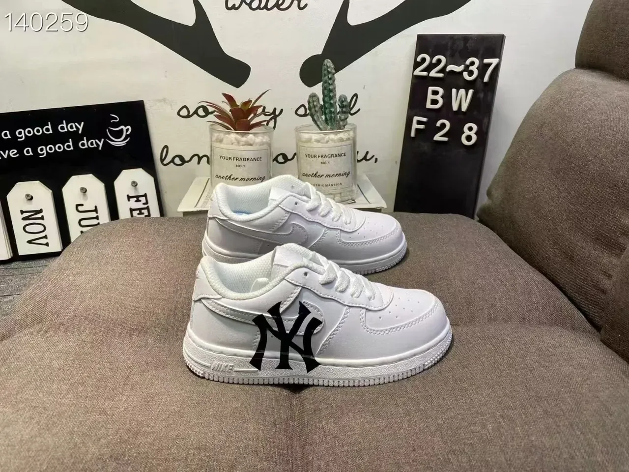 Nike Air Force 1 Kids Black and White New York Logo Lifestyle Sneakers 6