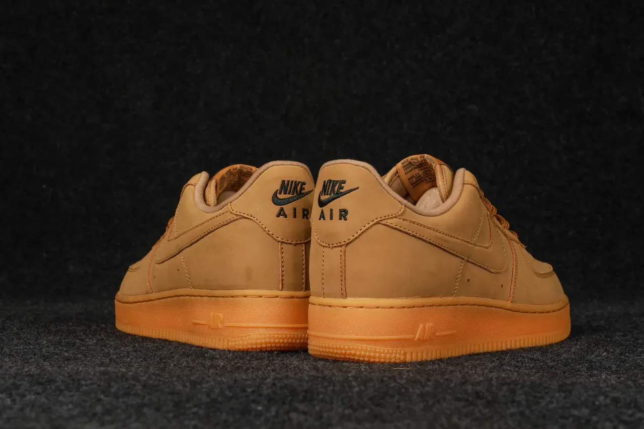Nike Air Force 1 Tan Nubuck Chaussures Lifestyle 5